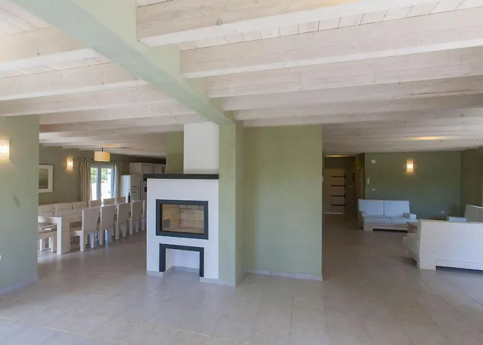 ヴィラ Bianca プーラ